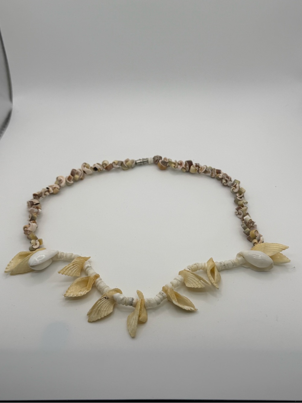 Vintage 1970s Hawaiian Multi Shell Statement Necklace 19” Dangle Fringe